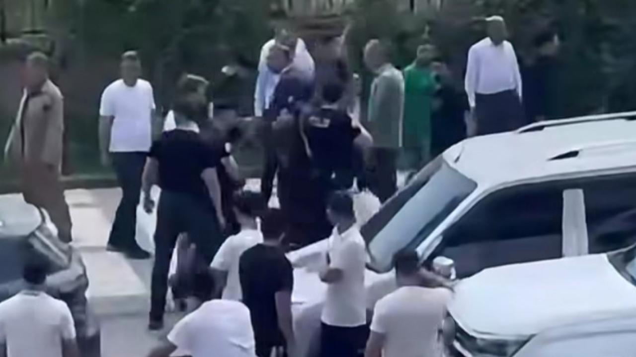 Cizre’de 400 kişilik aile kavgasında: 8 yaralı, 17 gözaltı