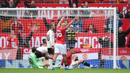 Manchester United, evinde Liverpool'u yendi