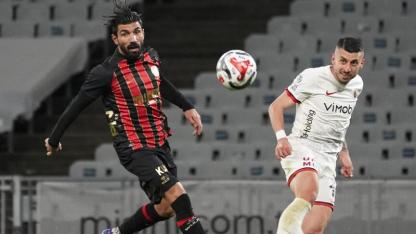 Süper Lig'de kümede kalma yarışında heyecan dorukta