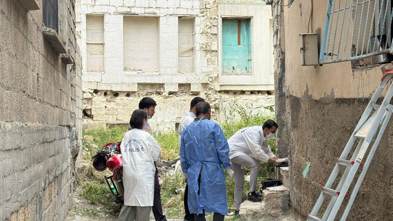 Urfa’da 60 yaşındaki kadın evde ölü bulundu