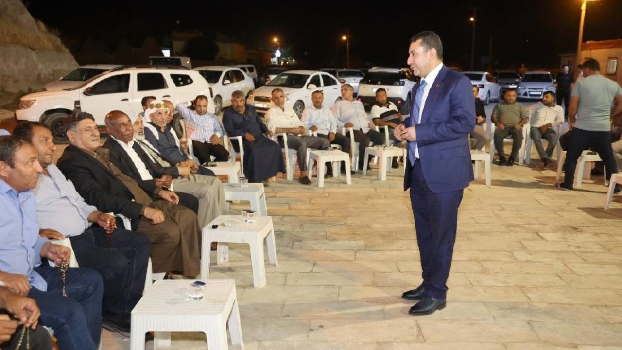 Başkan Özyavuz'un hanesi gece geç saatlere kadar dolup taşıy