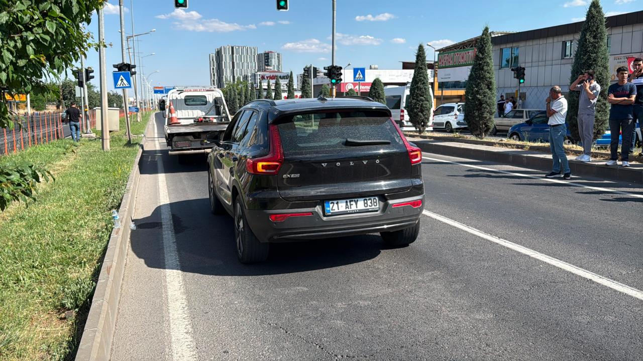 Diyarbakır’da arac yaya çarptı