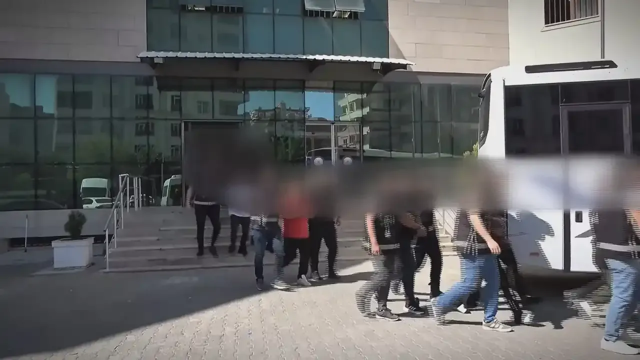Şanlıurfa merkezli 4 ilde silahlı suç örgütü çökertildi!