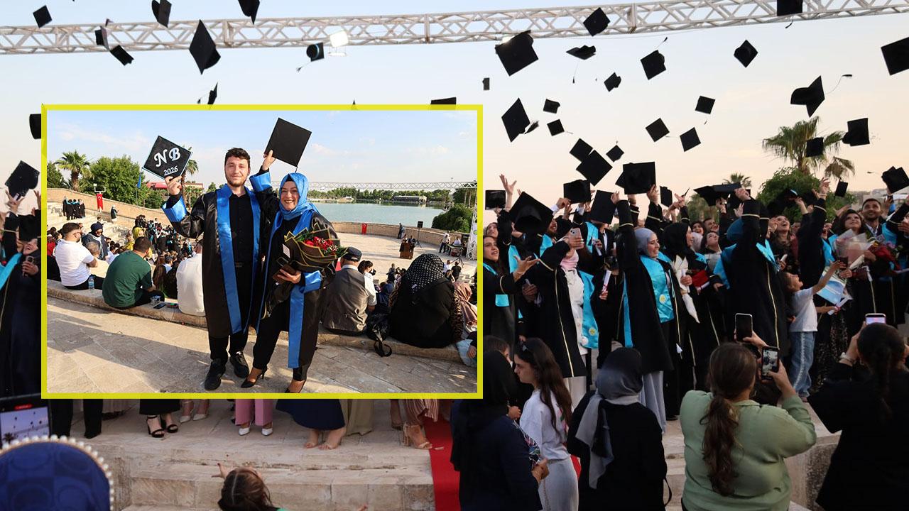 Şanlıurfa'da anne-oğul aynı bölümü okudu, aynı gün kep attı