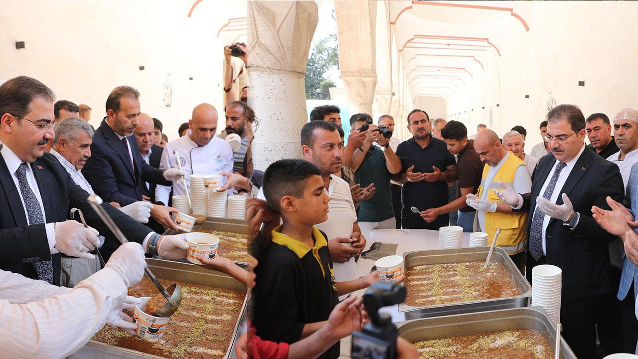 Şanlıurfa'da Muharrem ayına özel aşure ikramı