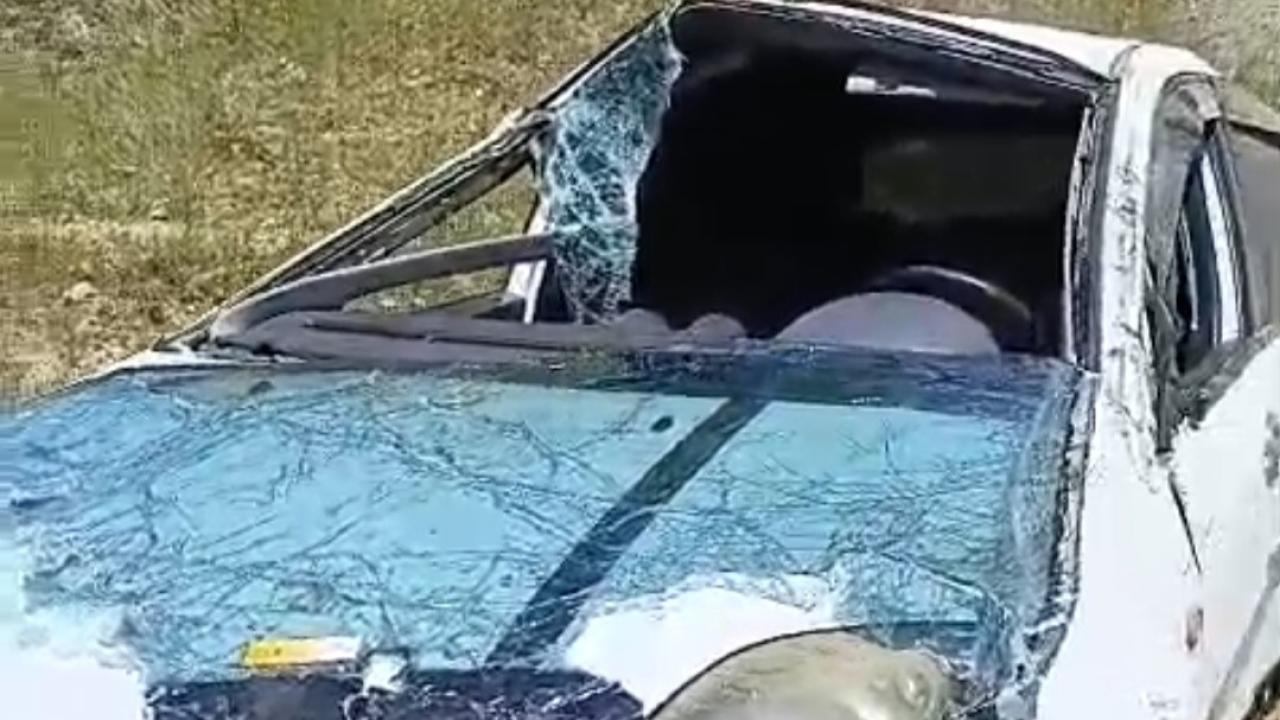 Taziyeye giderken kaza yaptılar