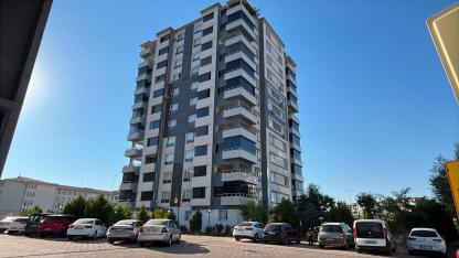 11 Katlı Binada Feci Olay