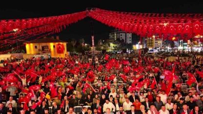 15 Temmuz 2026 bankalar, hastaneler, eczaneler ve kargo firmaları açık mı, kapalı mı? 15 Temmuz Resmi Tatil mi?