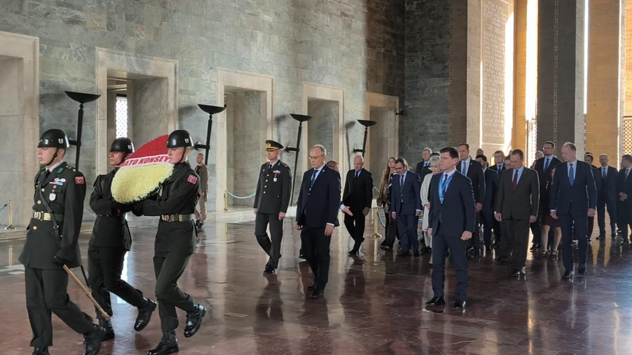Ankara'da NATO Mesaisi Başladı