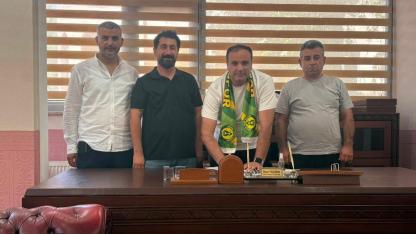 Bozovaspor şampiyon hoca ile devam edecek