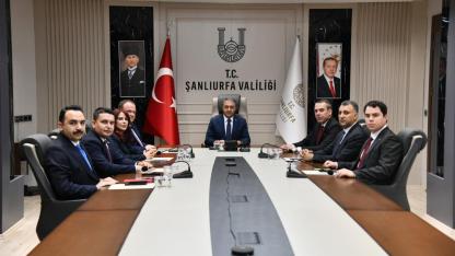 Urfa'da yeni dönem! Vali Şıldak yeni kaymakam ve vali yardımcılarını ağırladı