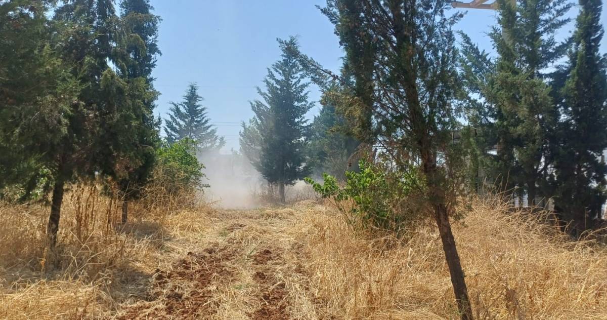 Şanlıurfa'da okul çevresinde çıkan yangın paniğe neden oldu